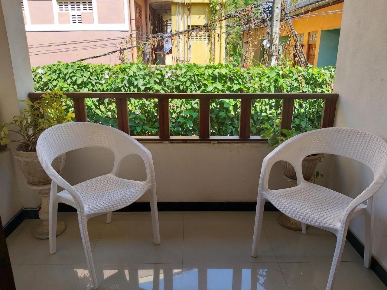 Cosy Nest Home Stay Negombo Extérieur photo
